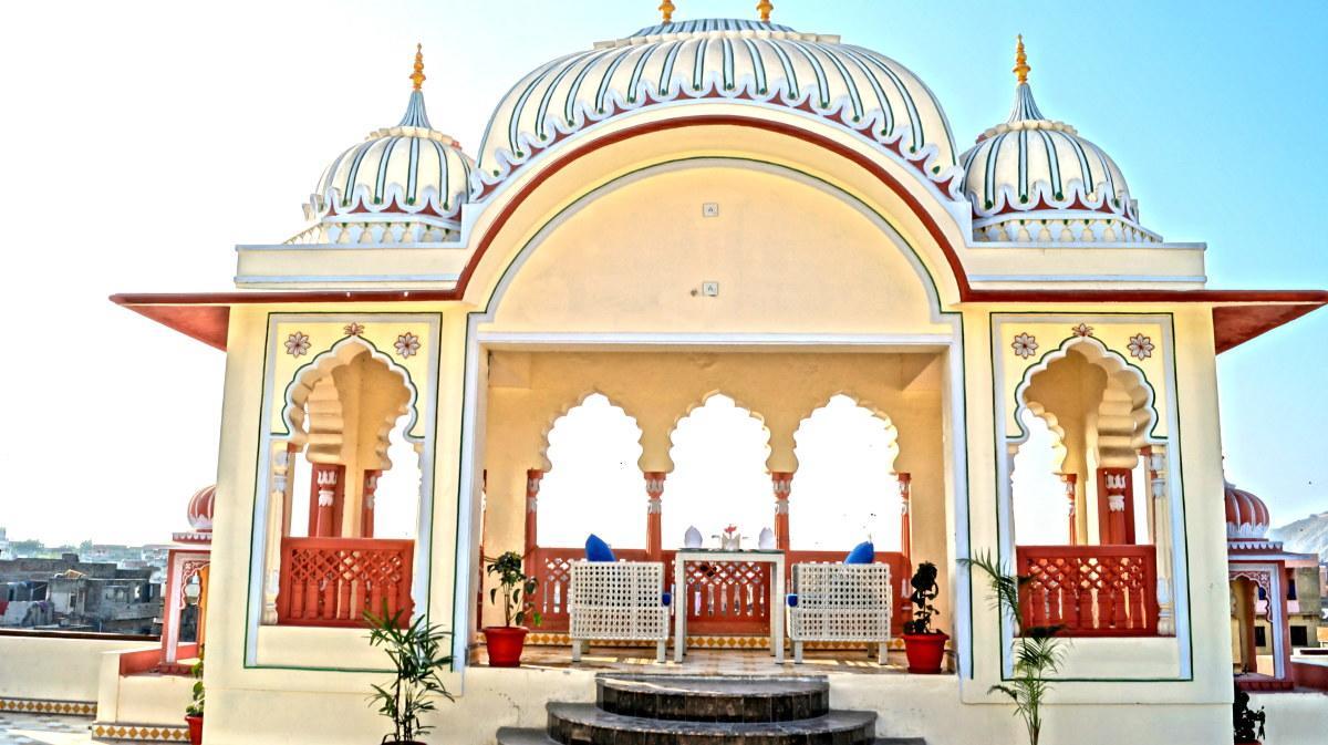 Rnb Select Vijay Palace Jaipur Exterior photo